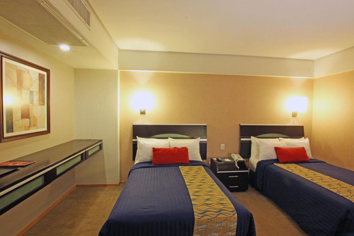 Hotel Colon Plaza Business Class Nuevo Laredo Εξωτερικό φωτογραφία